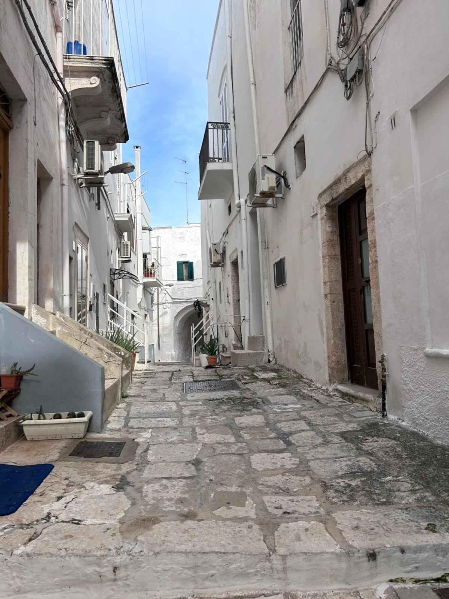 La 13 Guest House Ostuni Εξωτερικό φωτογραφία