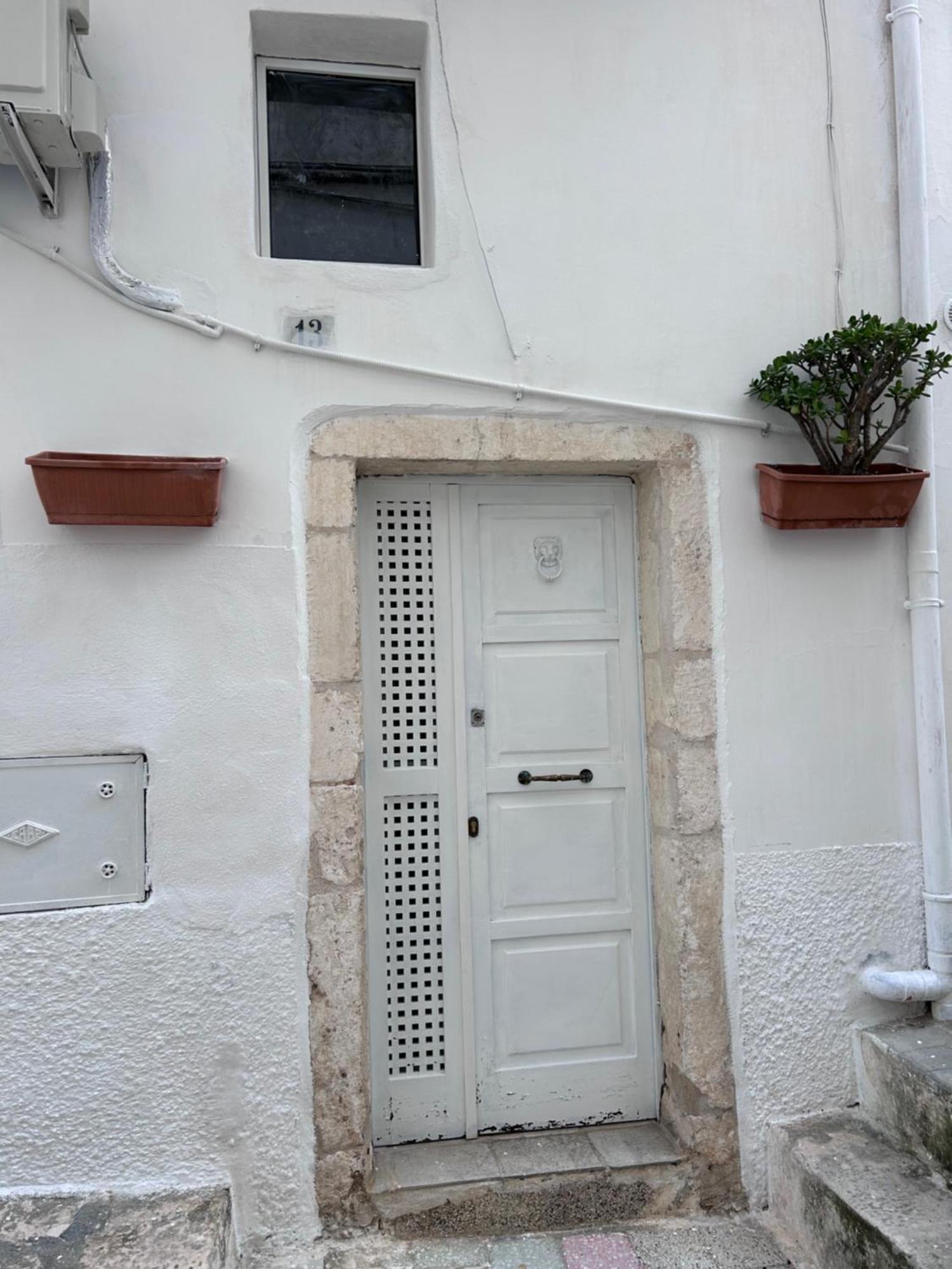 La 13 Guest House Ostuni Εξωτερικό φωτογραφία