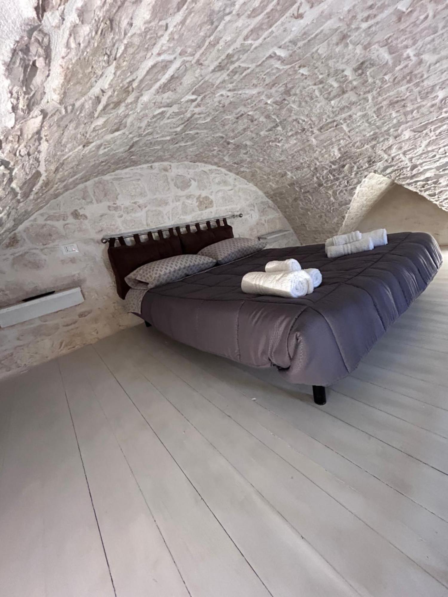 La 13 Guest House Ostuni Εξωτερικό φωτογραφία