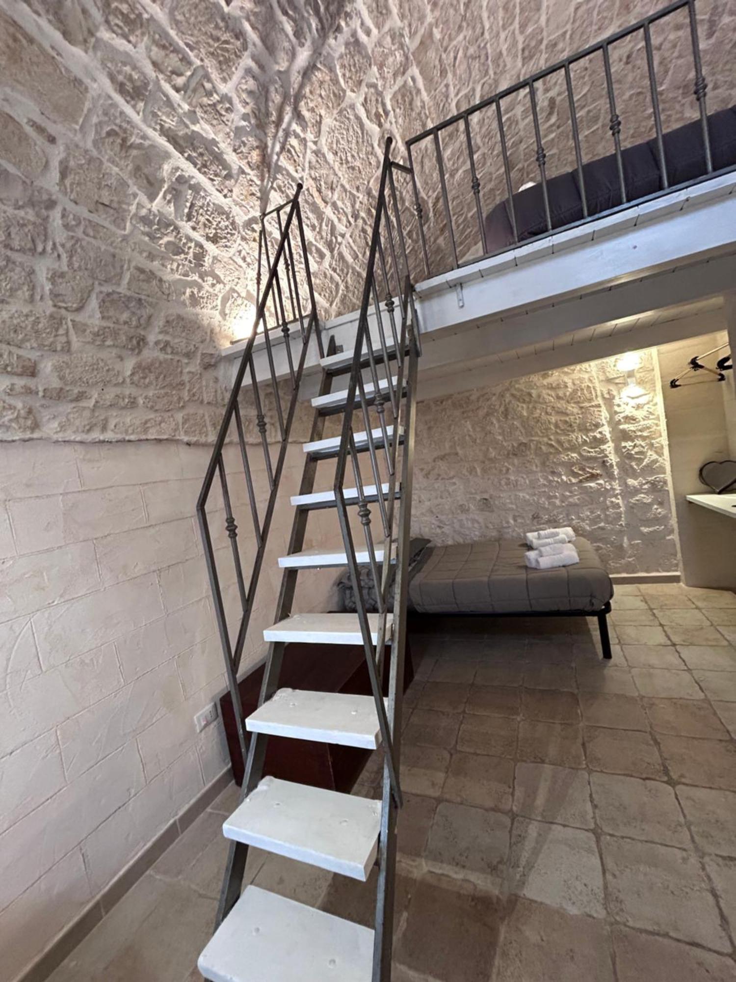 La 13 Guest House Ostuni Εξωτερικό φωτογραφία